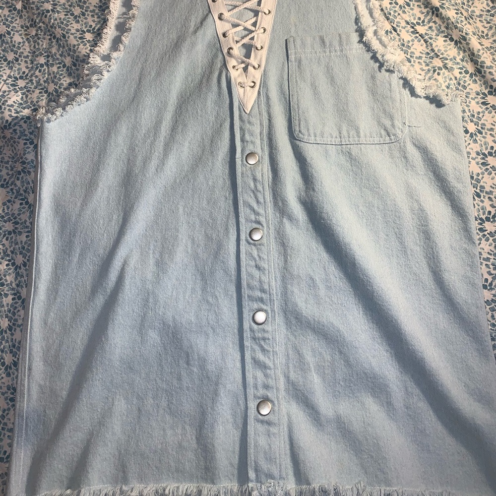 Dress - Picture 2 of 2